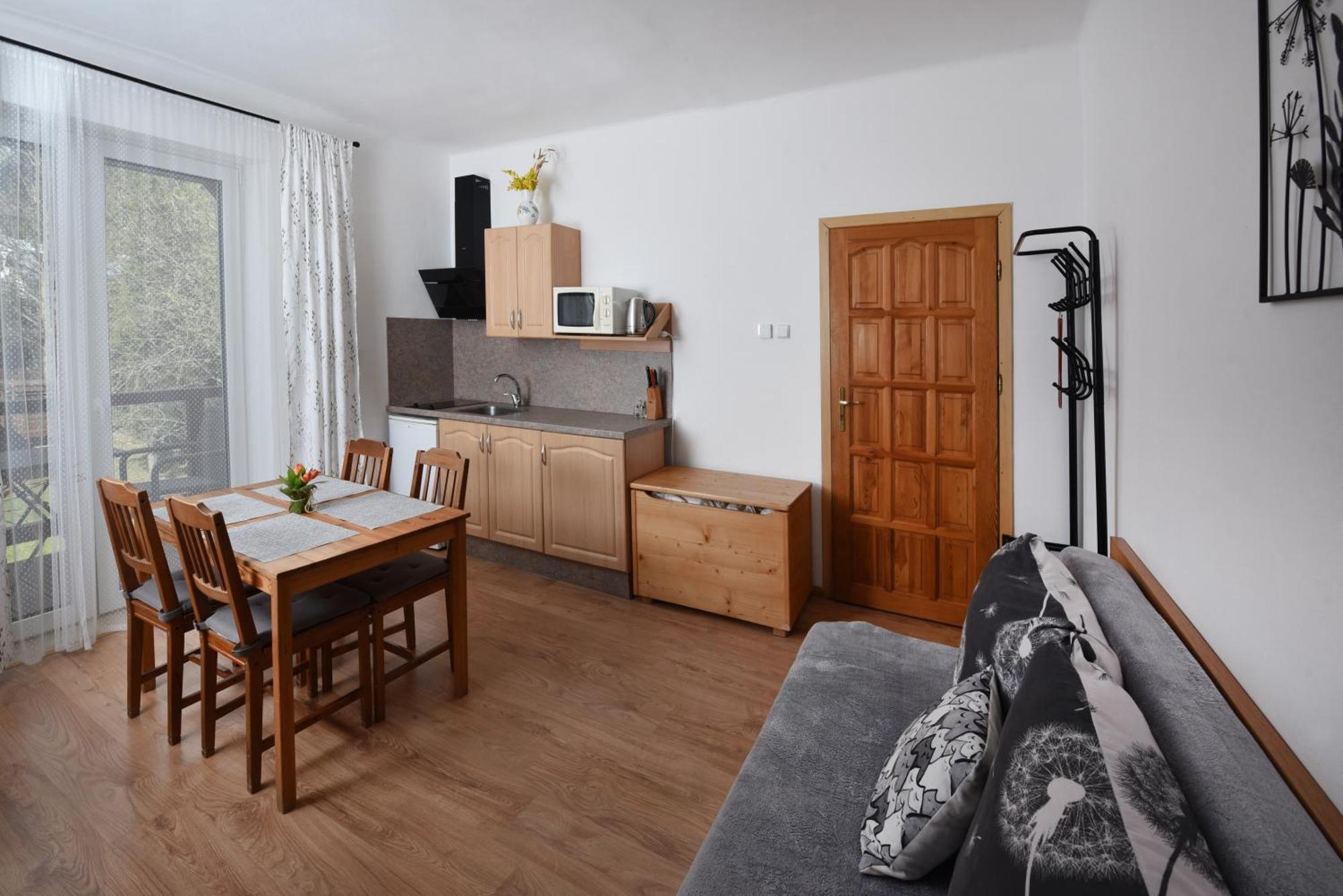 Apartmany Zea タトランスカ・ ロムニツァ エクステリア 写真